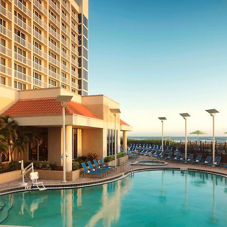 Hilton Melbourne Beach Oceanfront Екстериор снимка