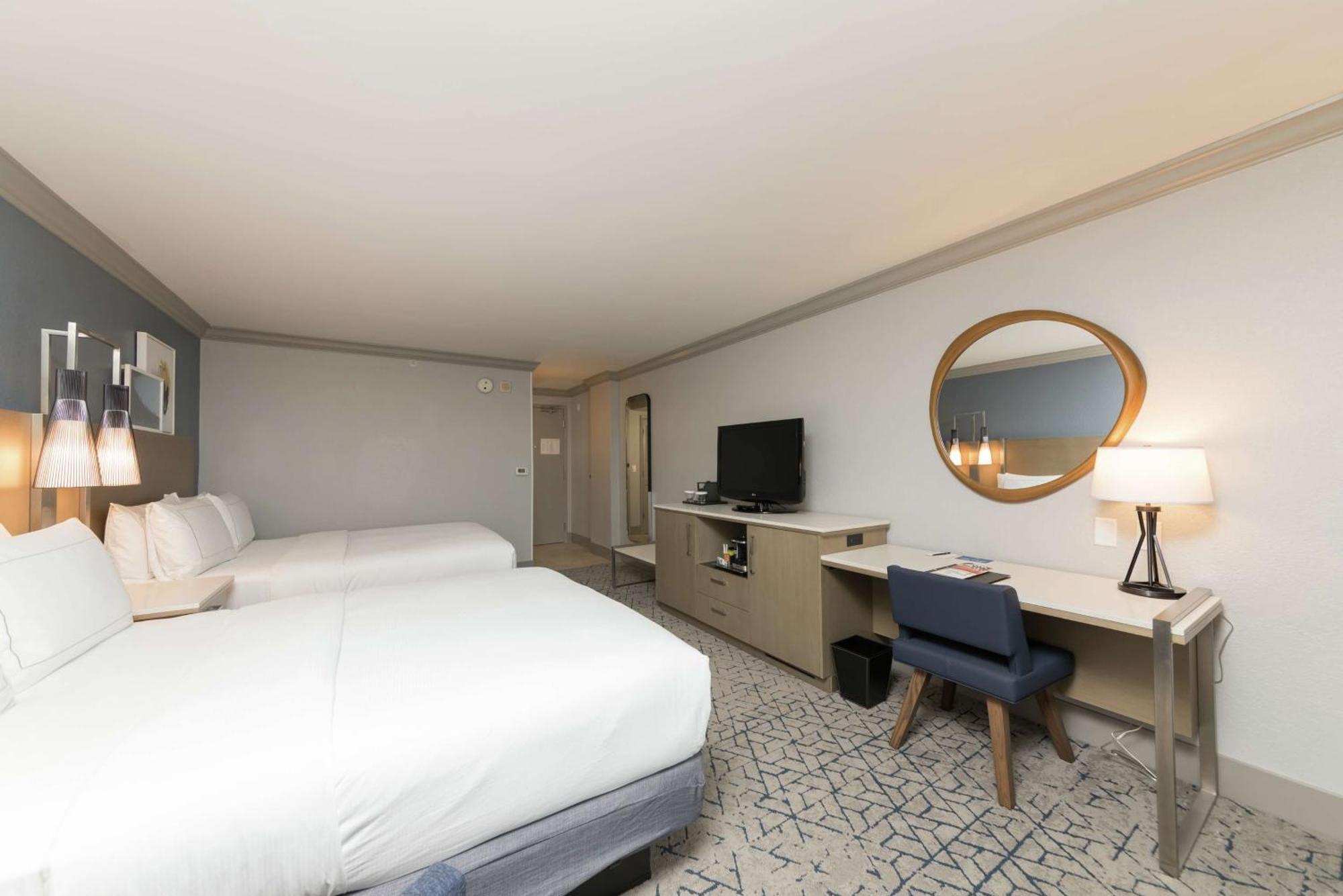 Hilton Melbourne Beach Oceanfront Екстериор снимка
