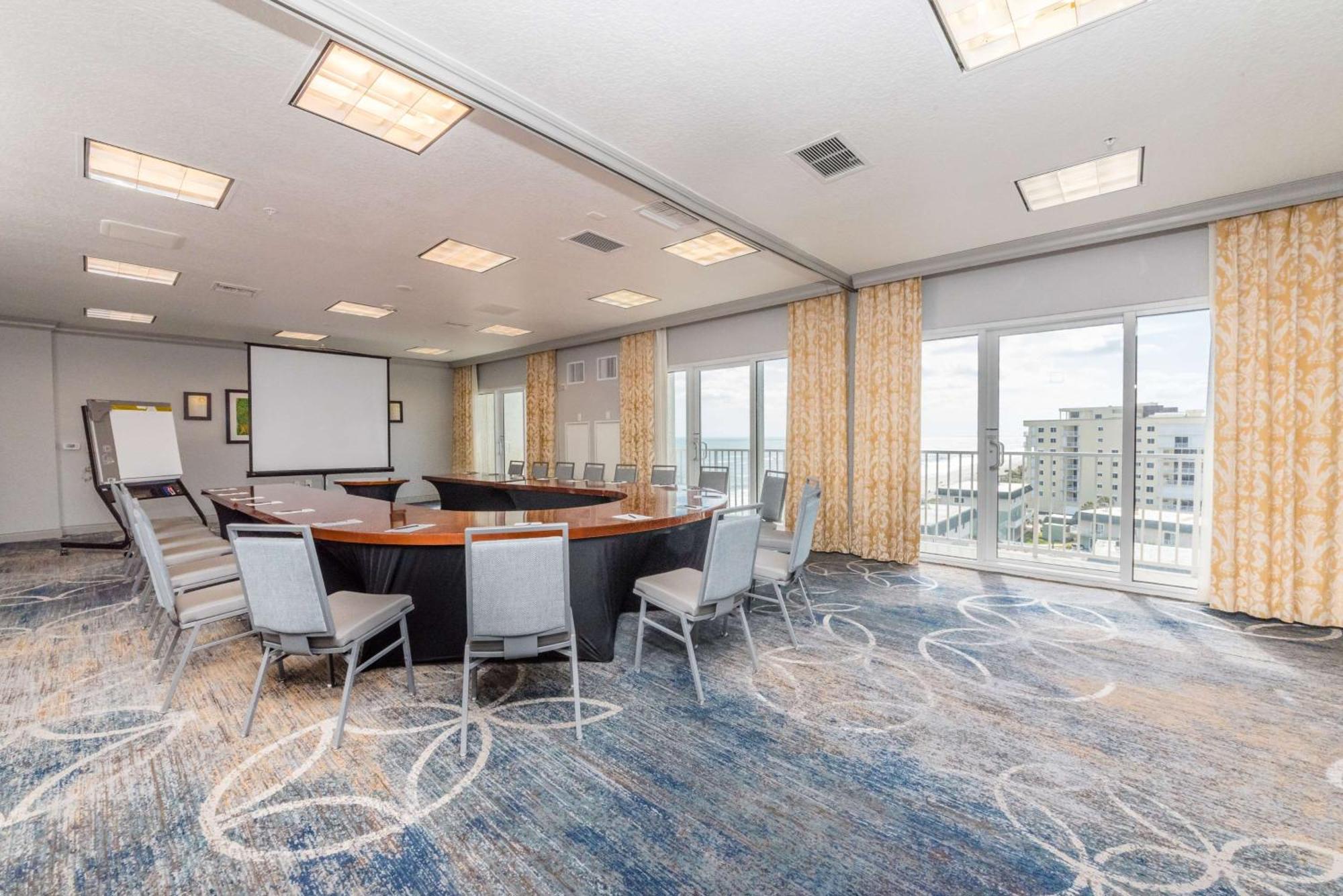 Hilton Melbourne Beach Oceanfront Екстериор снимка